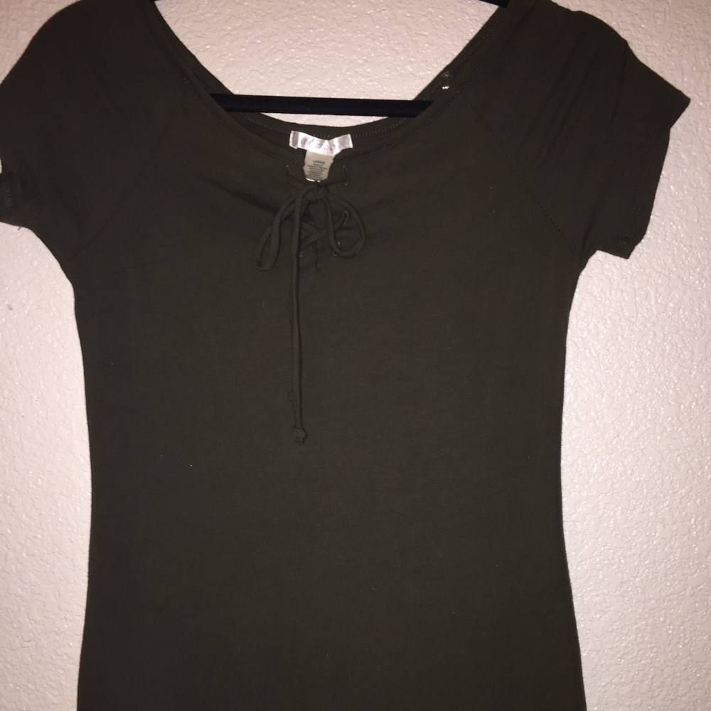 Bozzolo Lace Up Short Sleeves Dress.